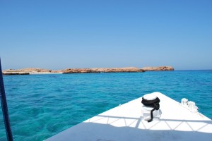 Oman conserva aún su patrimonio natural. En la imagen las espectaculares islas Daymanyiat. Foto de Renaud Anoto