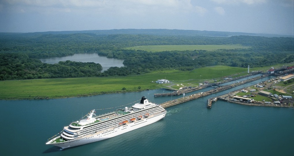 Cruceros desde Panama por el Caribe y el Pacífico