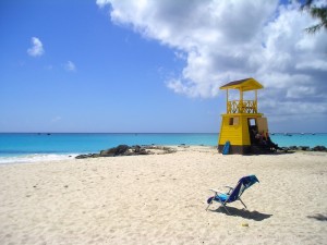 Las plyas de arena blanca de Barbados, un paraiso aún poco visitado. Foto de AdrienG.